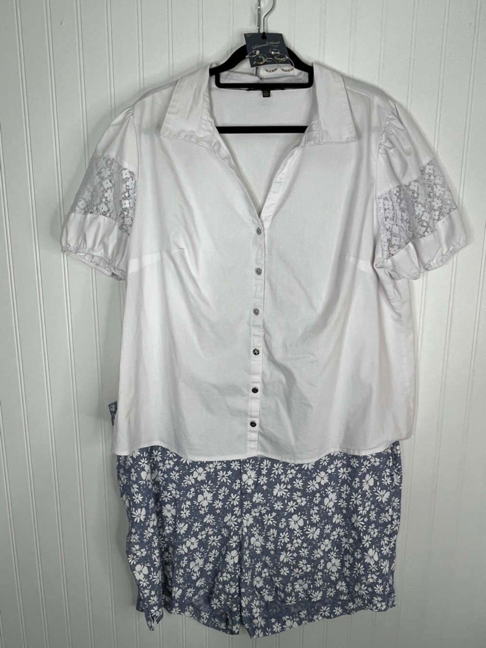 21. Floral and Lace Plus Size Bundle